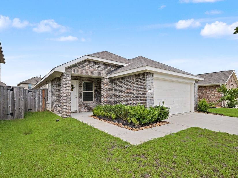 19522 Oliveto Court, New Caney TX 77357