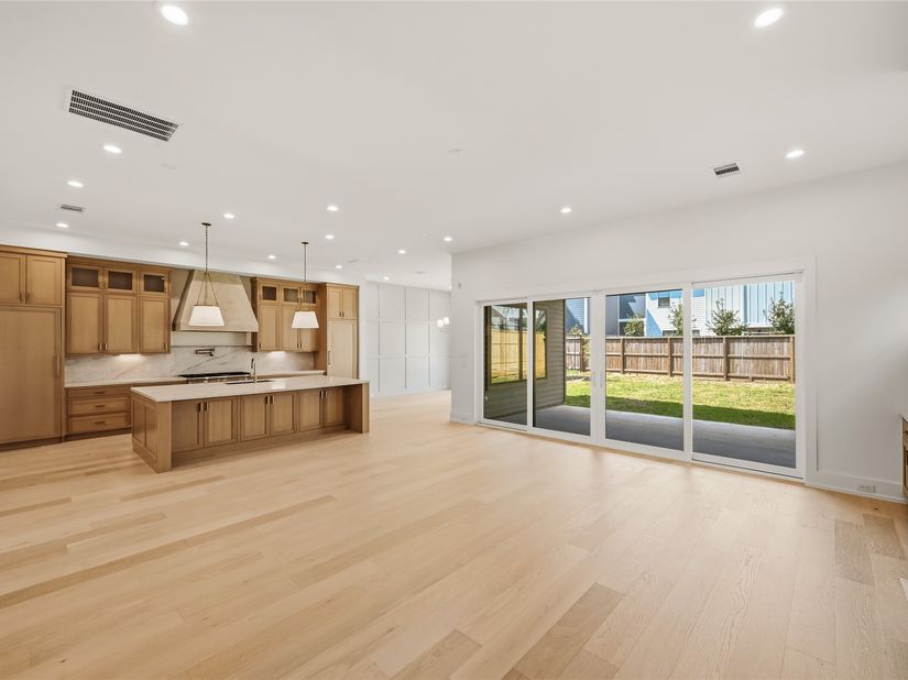 715 Merrill Street, Houston TX 77009