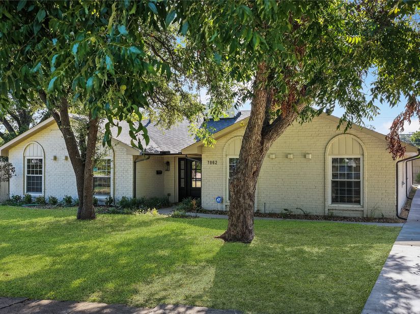 7862 La Verdura Drive, Dallas TX 75248