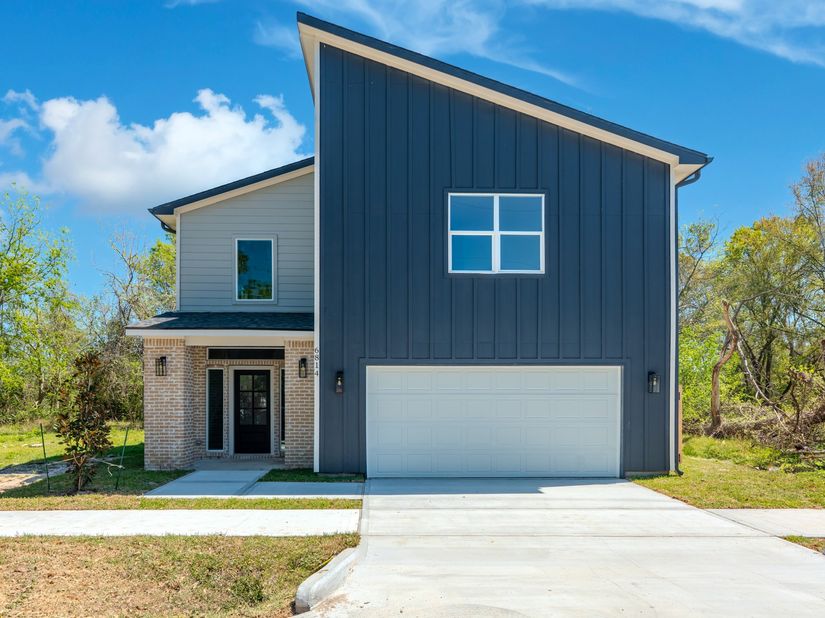 6814 Champion Lane, Houston TX 77091