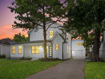 4423 Coyle Street