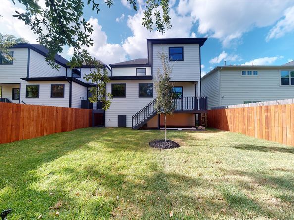 806 E 39th Street, Houston TX 77022