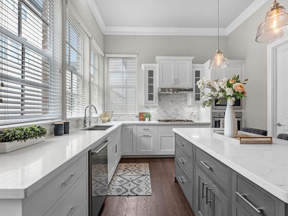 6054 Kansas Street, Houston TX 77007