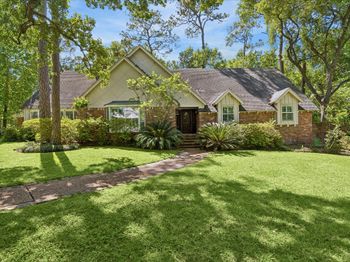 41 WILLOWEND Drive