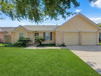 5711 Weeping Willow Road