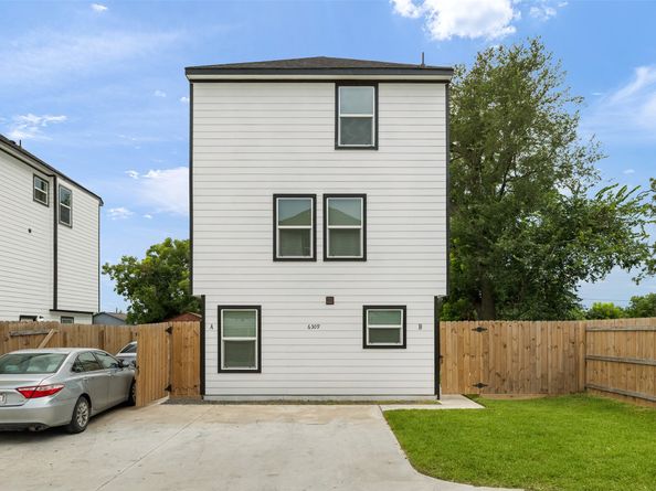 6309 Sandra Street, Houston TX 77028