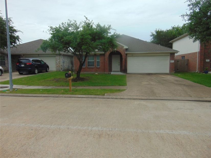 16311 Sedona Woods Ln Lane, Houston TX 77082