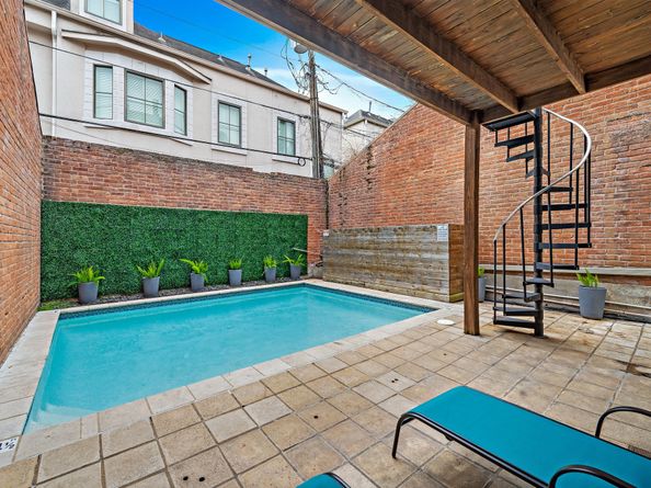 2421 Branard Street, Houston TX 77098