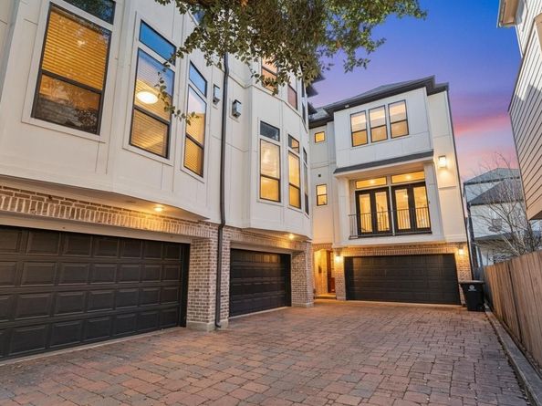 5617 Kiam Street A, Houston TX 77007