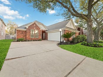 3323 Shadowfern Drive