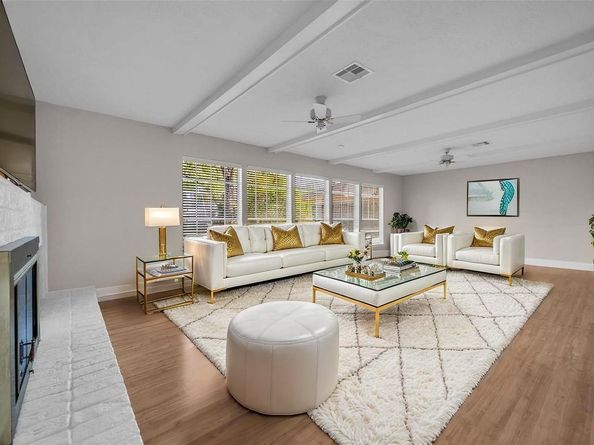 7015 Lacy Hill Drive, Houston TX 77036