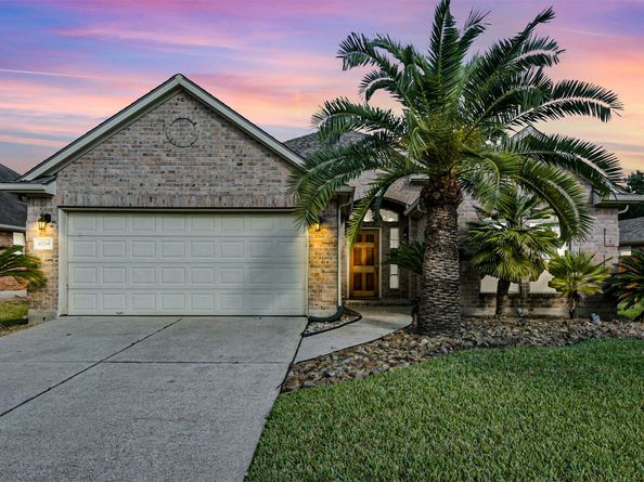 8719 Sailing Drive, Humble TX 77346