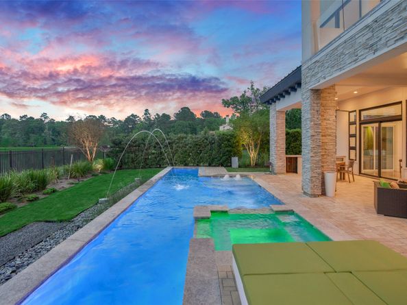 18 Pronghorn Place, The Woodlands TX 77389