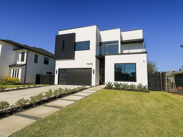 7218 Schiller Street, Houston TX 77055