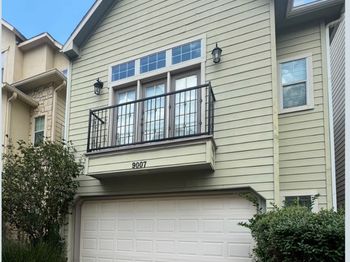 9007 Harbor Hills Drive