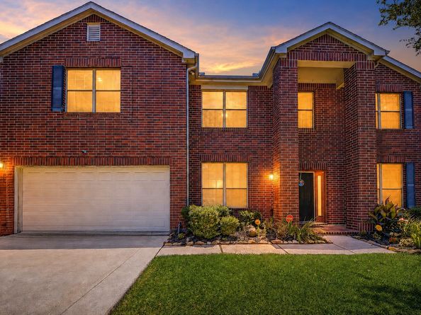 2619 Midnight Star Circle, Friendswood TX 77546