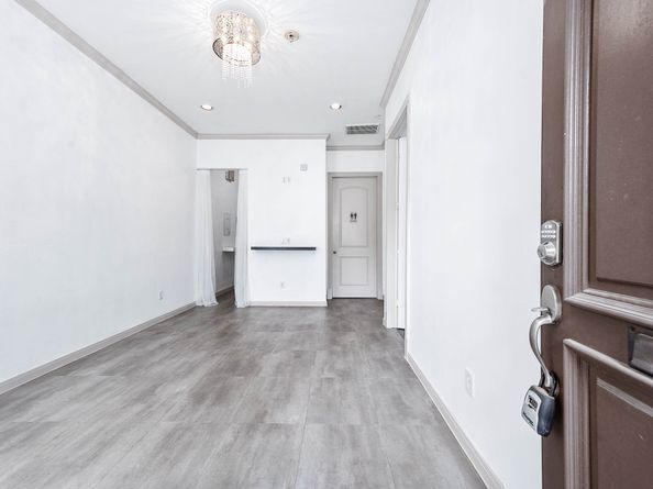 12830 Willow Centre Drive E, Houston TX 77066