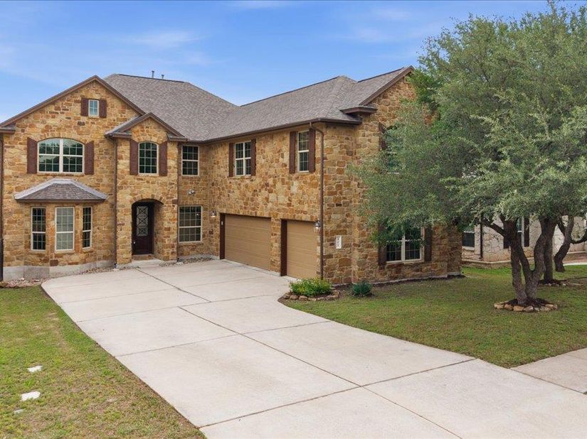 401 Spanish Mustang DR, Cedar Park TX 78613