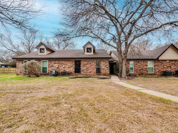 1601 Faro DR 1402, Austin TX 78741