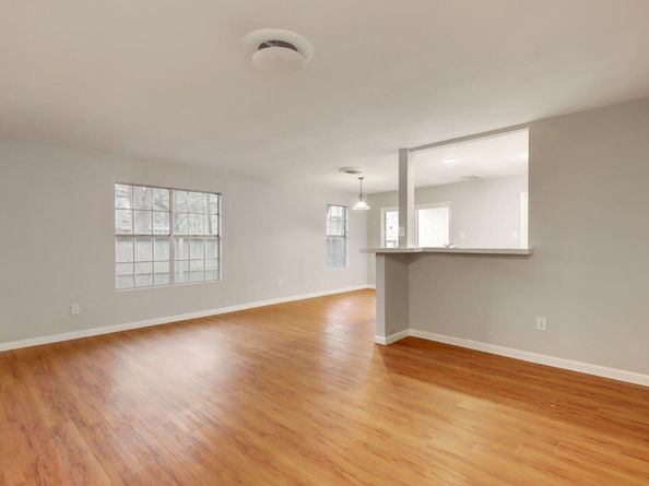 8204 Exmoor Dr, Austin TX 78757