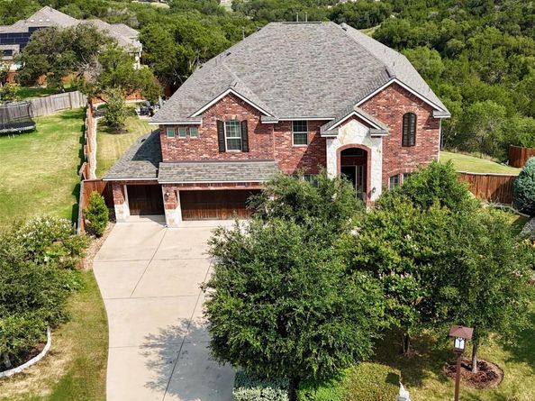 2801 Mossy Springs DR, Leander TX 78641