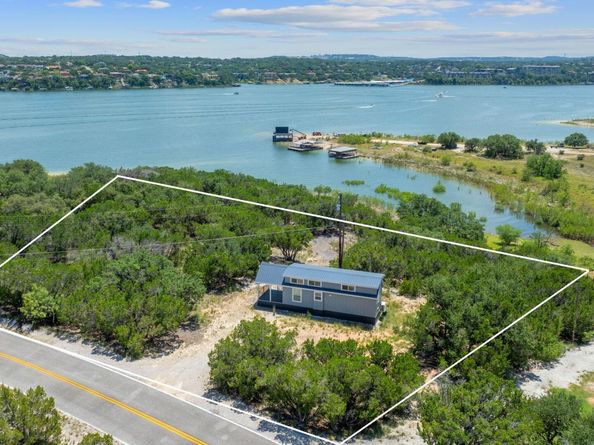 635 Ivean Pearson RD, Lago Vista TX 78645