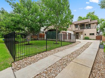 3907 Bailey LN