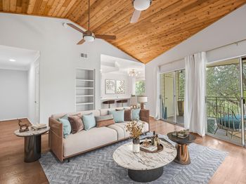 6000 Shepherd Mountain CV