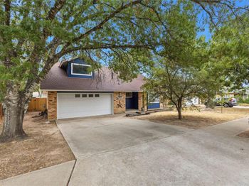 6103 Smith Oak TRL