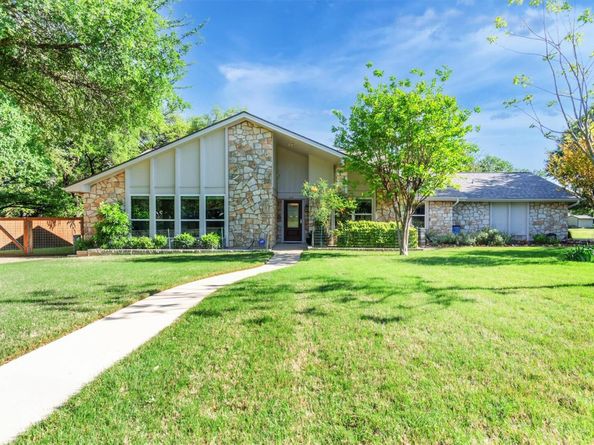 204 Mesa DR, Georgetown TX 78628