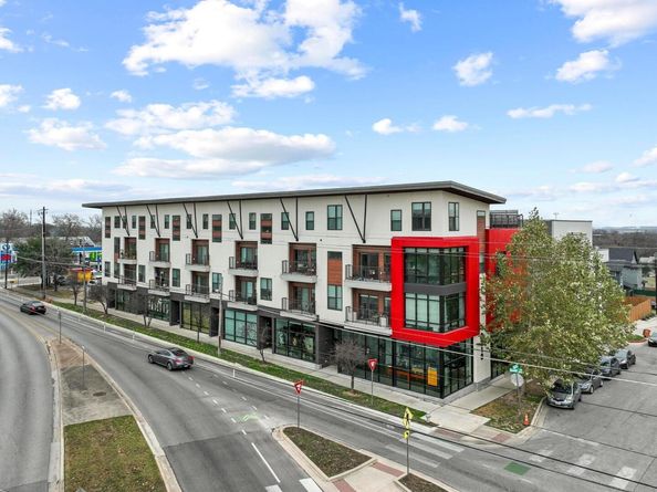 2213 Poquito ST 319, Austin TX 78722