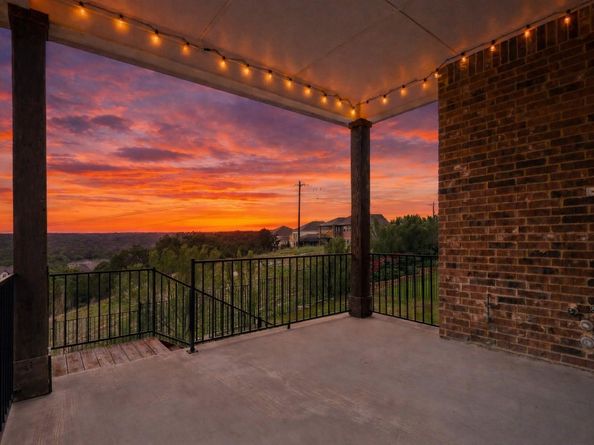 4521 Lucabella LN, Leander TX 78641