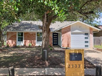 2333 Aldford DR