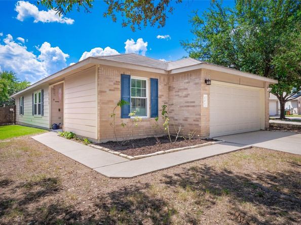 101 Texas Ash CV, Manchaca TX 78652