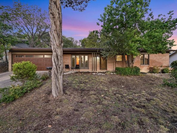 5723 Highland Hills DR, Austin TX 78731