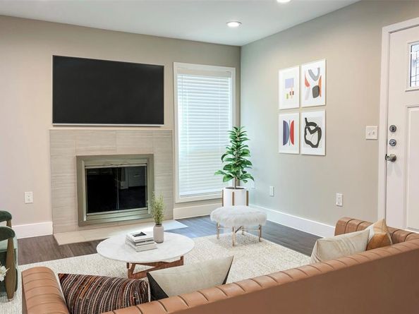 935 La Posada Dr. 145, Austin TX 78752