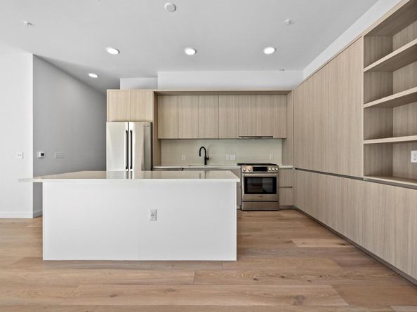 2209 S 1st ST 114, Austin TX 78704