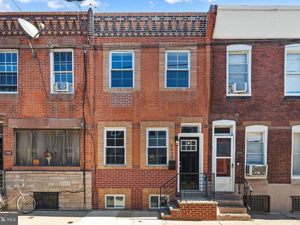 1535 S Mole Street, Philadelphia PA 19146