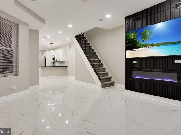 5239 Arch Street, Philadelphia PA 19139