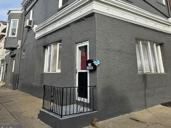 643 Moore Street, Philadelphia PA 19148