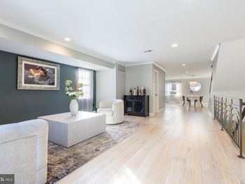 939 New Market Street