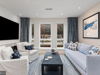 7313 Woodmont Avenue