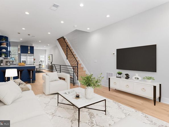 713 S 58TH Street, Philadelphia PA 19143