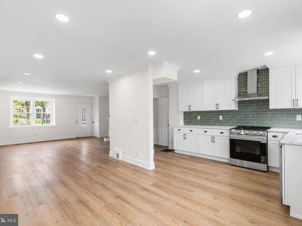 7953 Temple Road, Philadelphia PA 19150