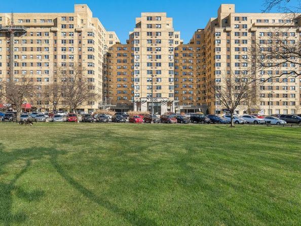 2601 Pennsylvania Avenue 616, Philadelphia PA 19130