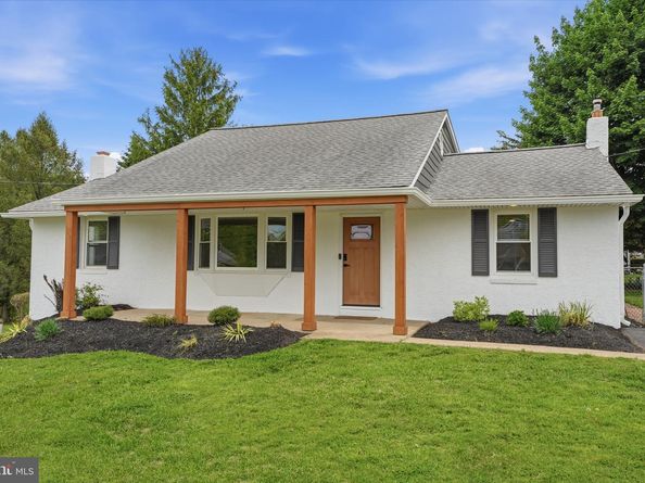 281 S Clearview Avenue, Langhorne PA 19047