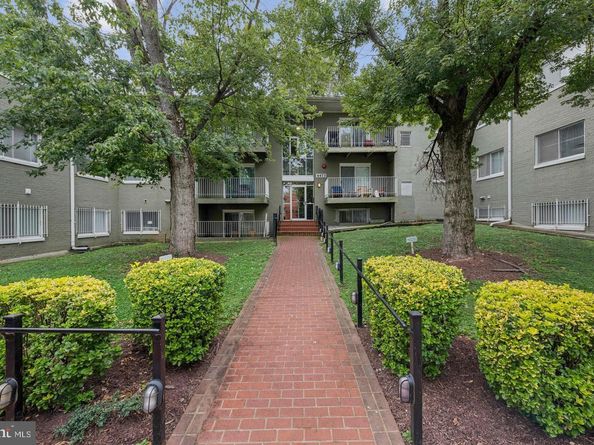 4473 B Street SE 103, Washington DC 20019