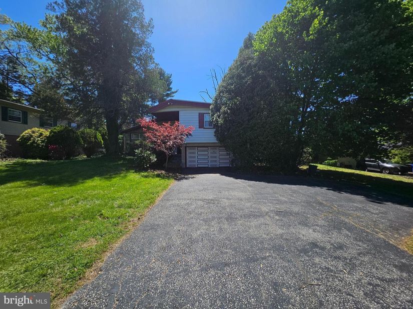148 Church Road, Elkins Park PA 19027