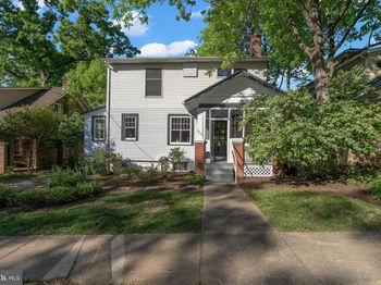 422 N Edgewood Street
