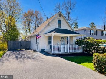241 Summer Avenue